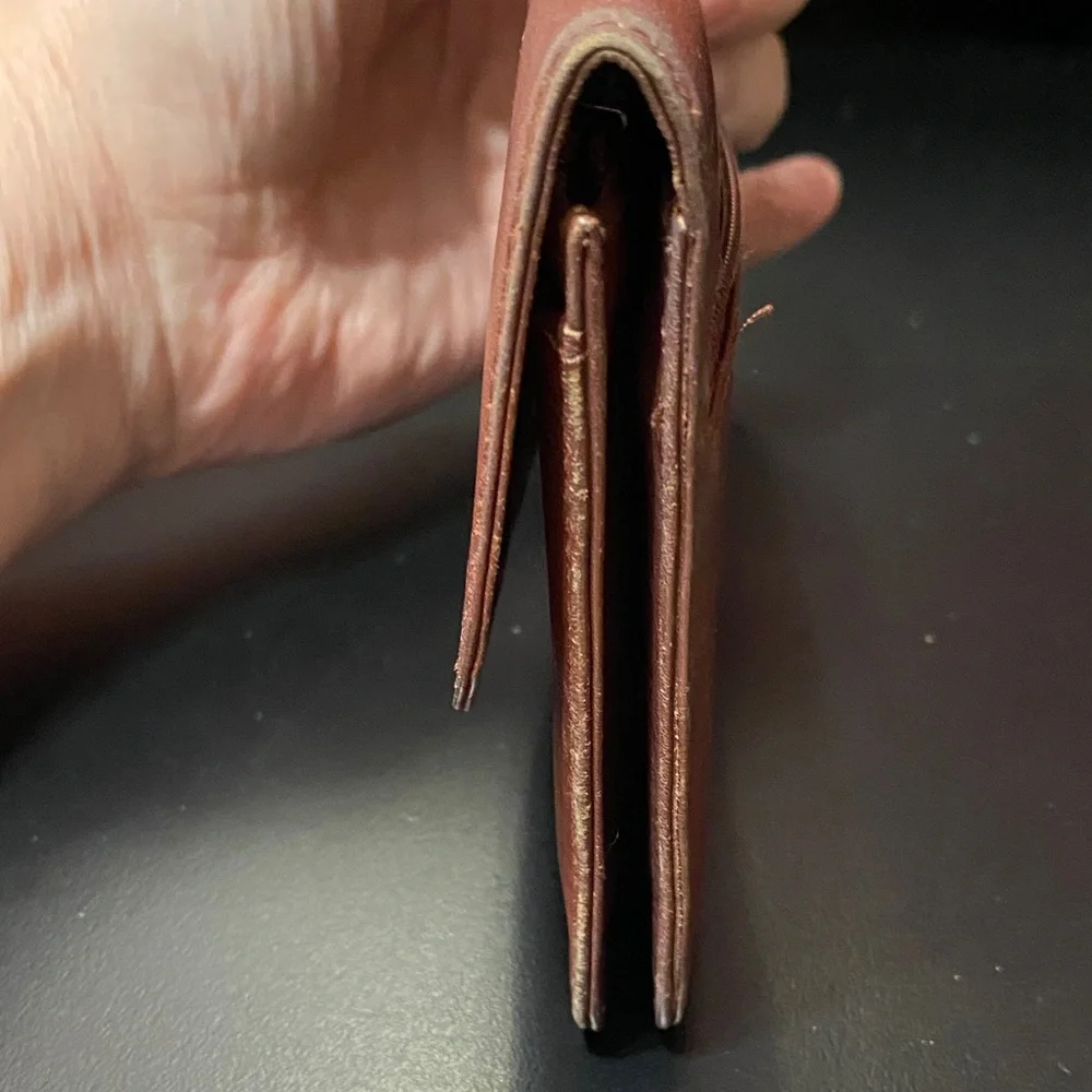 Enny Vintage burgundy wallet